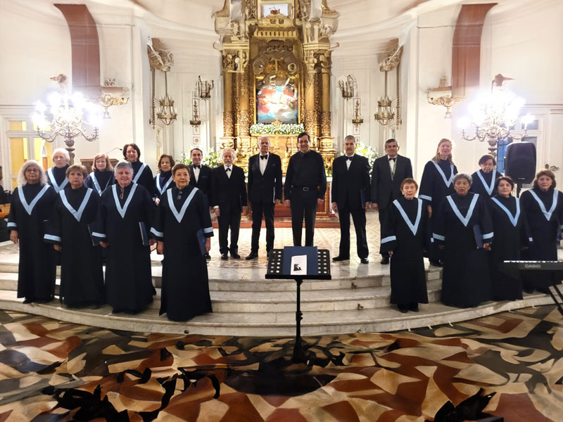 Coro Vicente Bianchi Alarcón